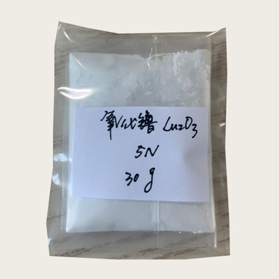 High Purity 99.999% Lutetium Oxide Lu2O3 CAS 12032-20-1 For Scintillation Crystal